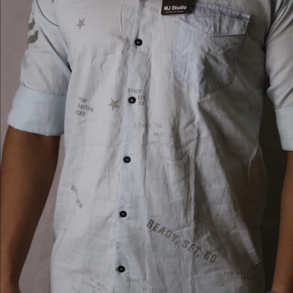 Men's Slim Fit Collar Shirt Causal Wear.